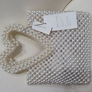 🤍Gorgeous Elegant Pearl Beaded Handbag, Valentines, night out, day chic